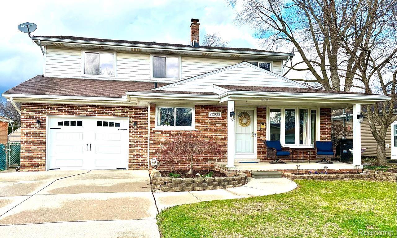 22935 Allor ST, St. Clair Shores, MI 48082