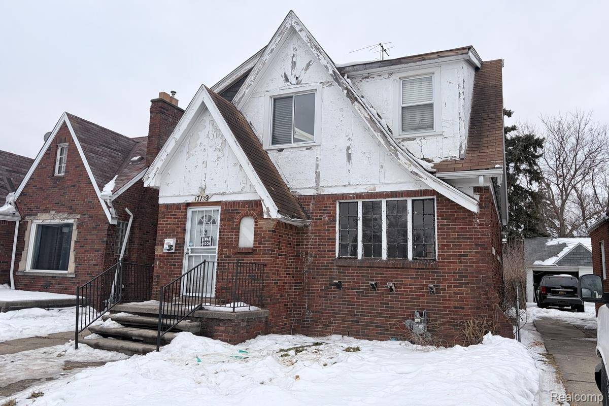 17139 Rowe ST, Detroit, MI 48205