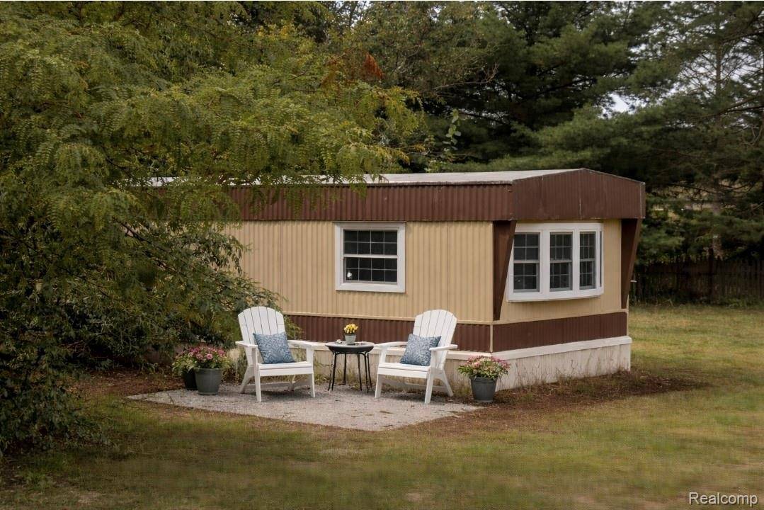 1674 Sunburst ST, Blair Township, MI 49637