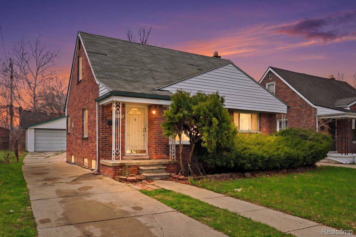 9193 Rutherford ST, Detroit, MI 48228