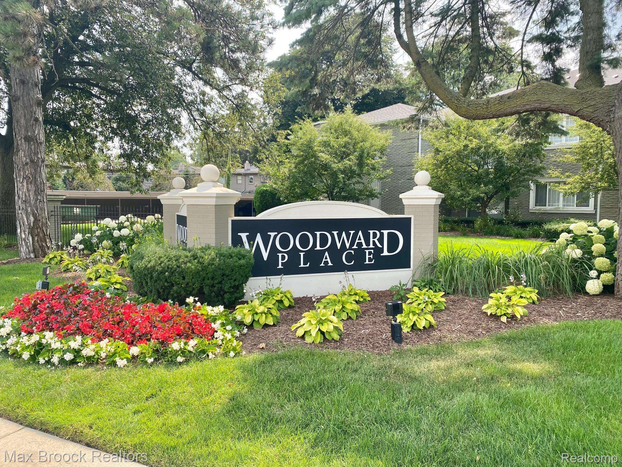 1115 N Old Woodward AVE #61, Birmingham, MI 48009