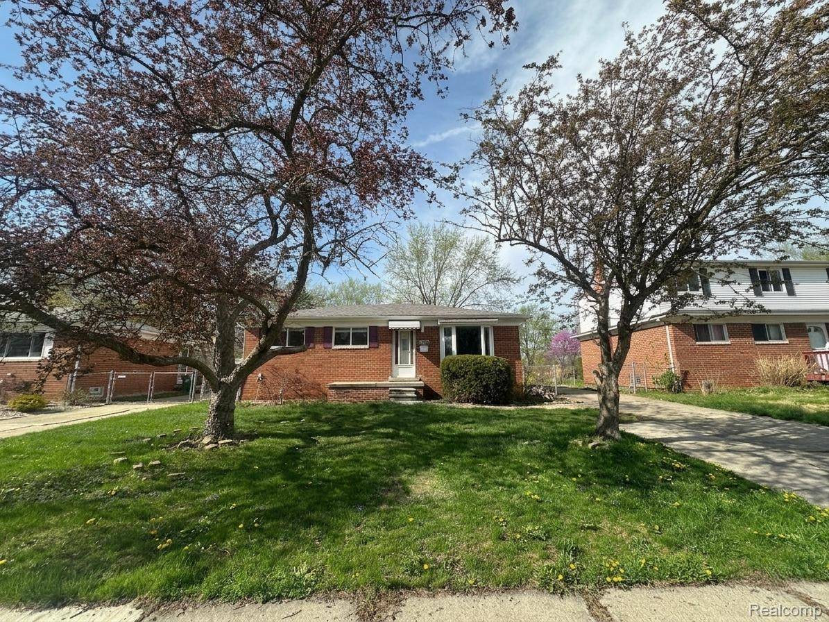 30026 Bock ST, Garden City, MI 48135