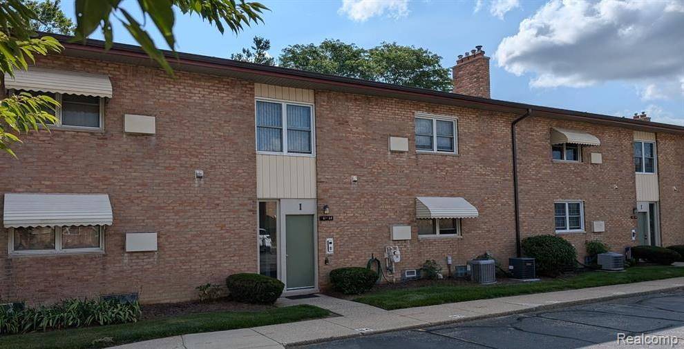 1199 S Sheldon RD #I64, Plymouth, MI 48170