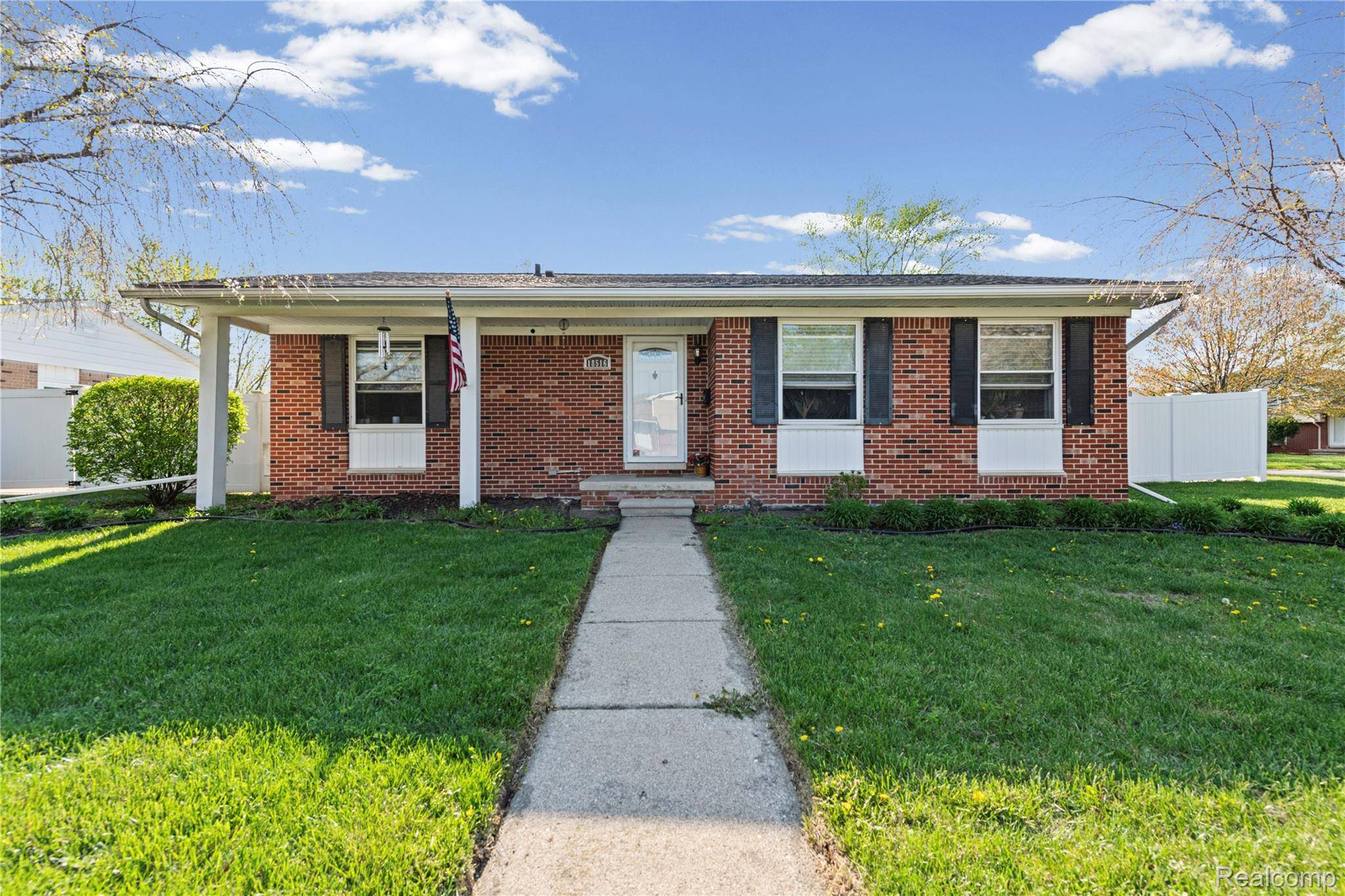 18516 Aldrin AVE, Brownstown Charter Township, MI 48193