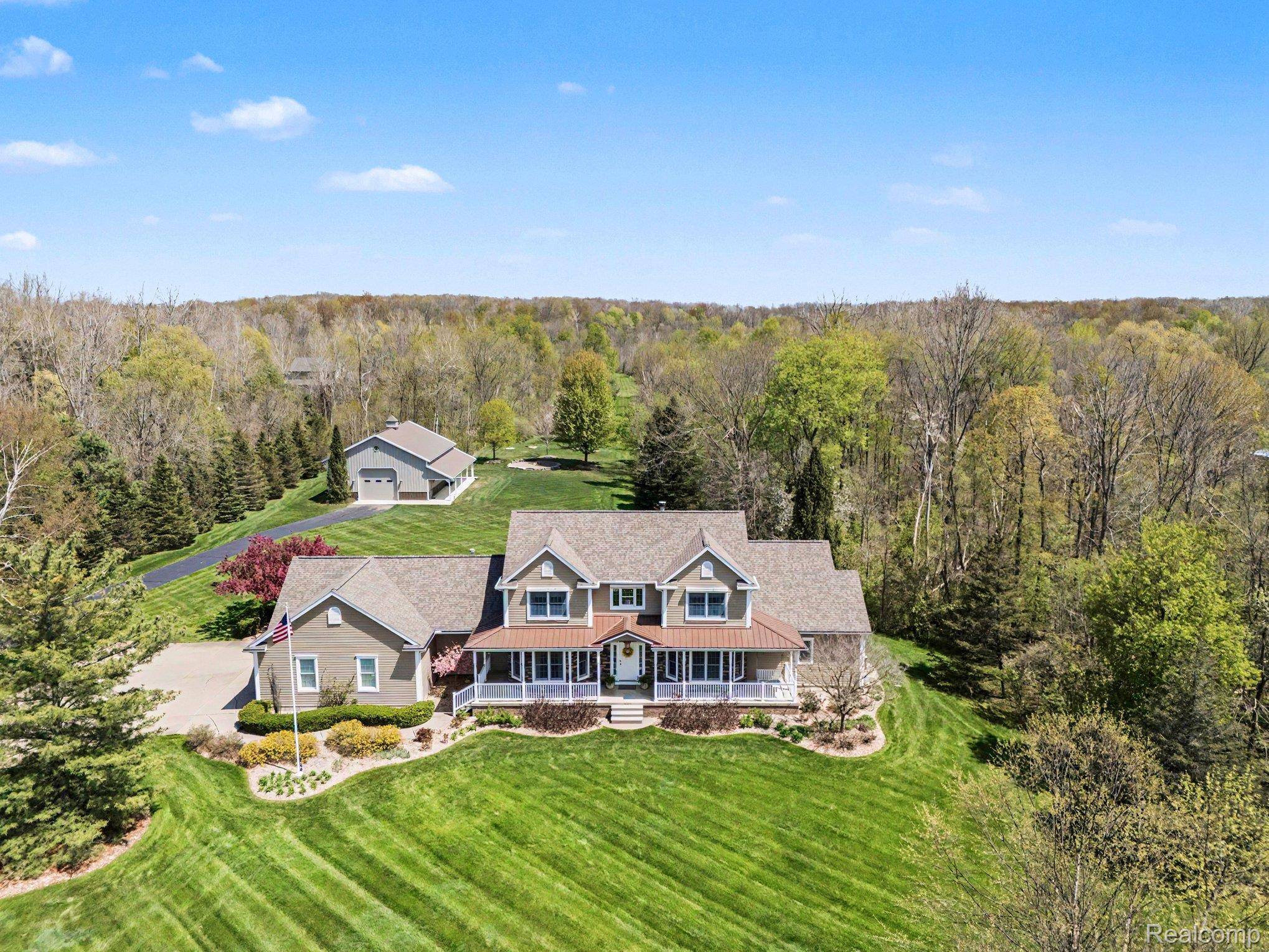 1720 N Lake Pleasant RD, Arcadia Township, MI 48412