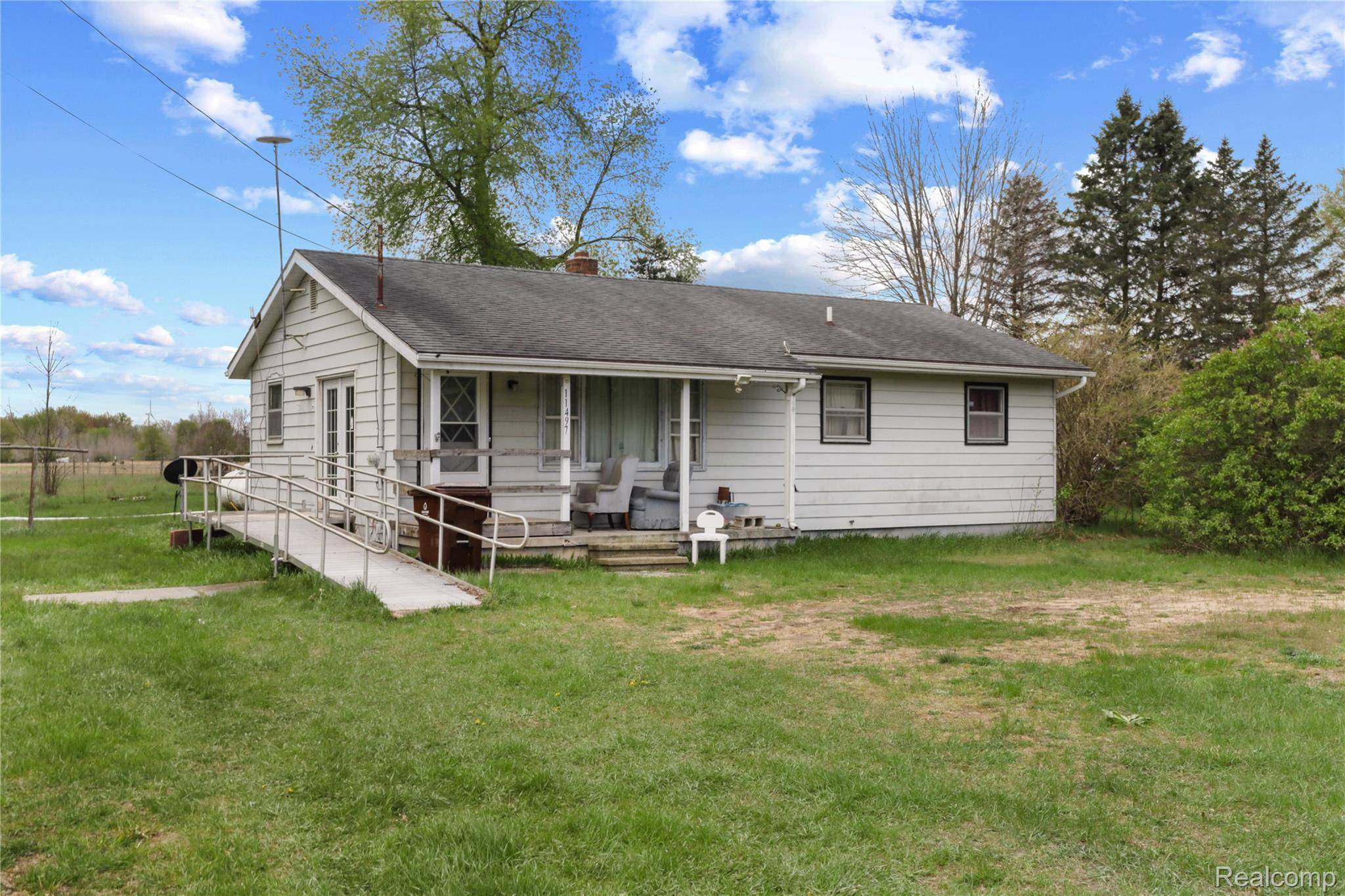 11497 W Fillmore RD, New Haven Township, MI 48889