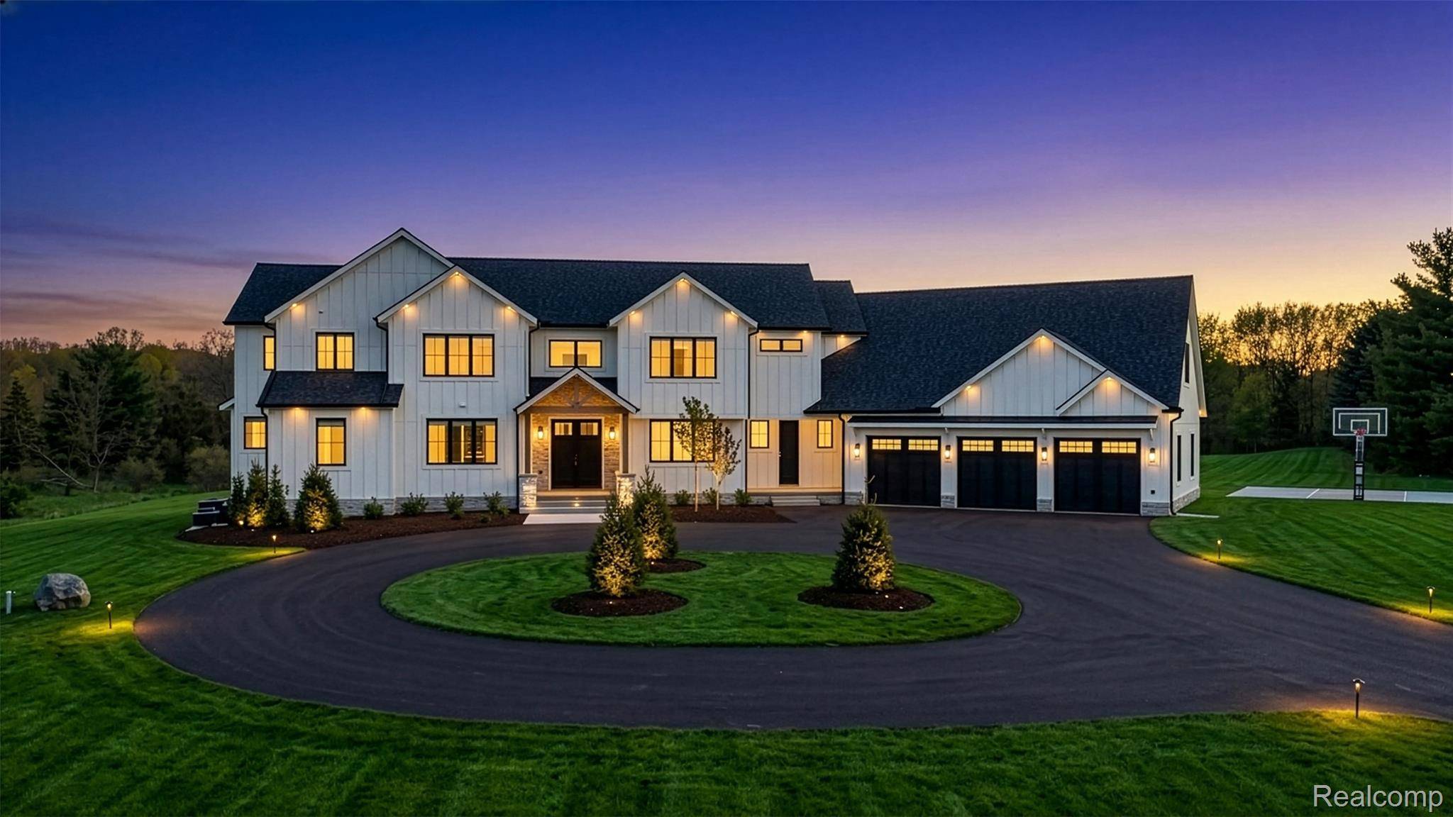 3664 Childs Lake RD, Milford Charter Township, MI 48381