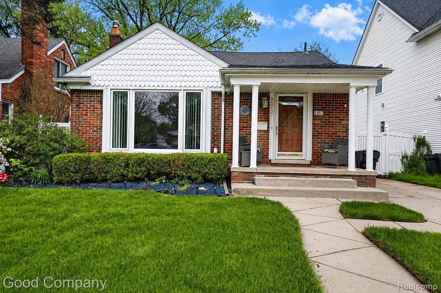 2957 Royal AVE, Berkley, MI 48072