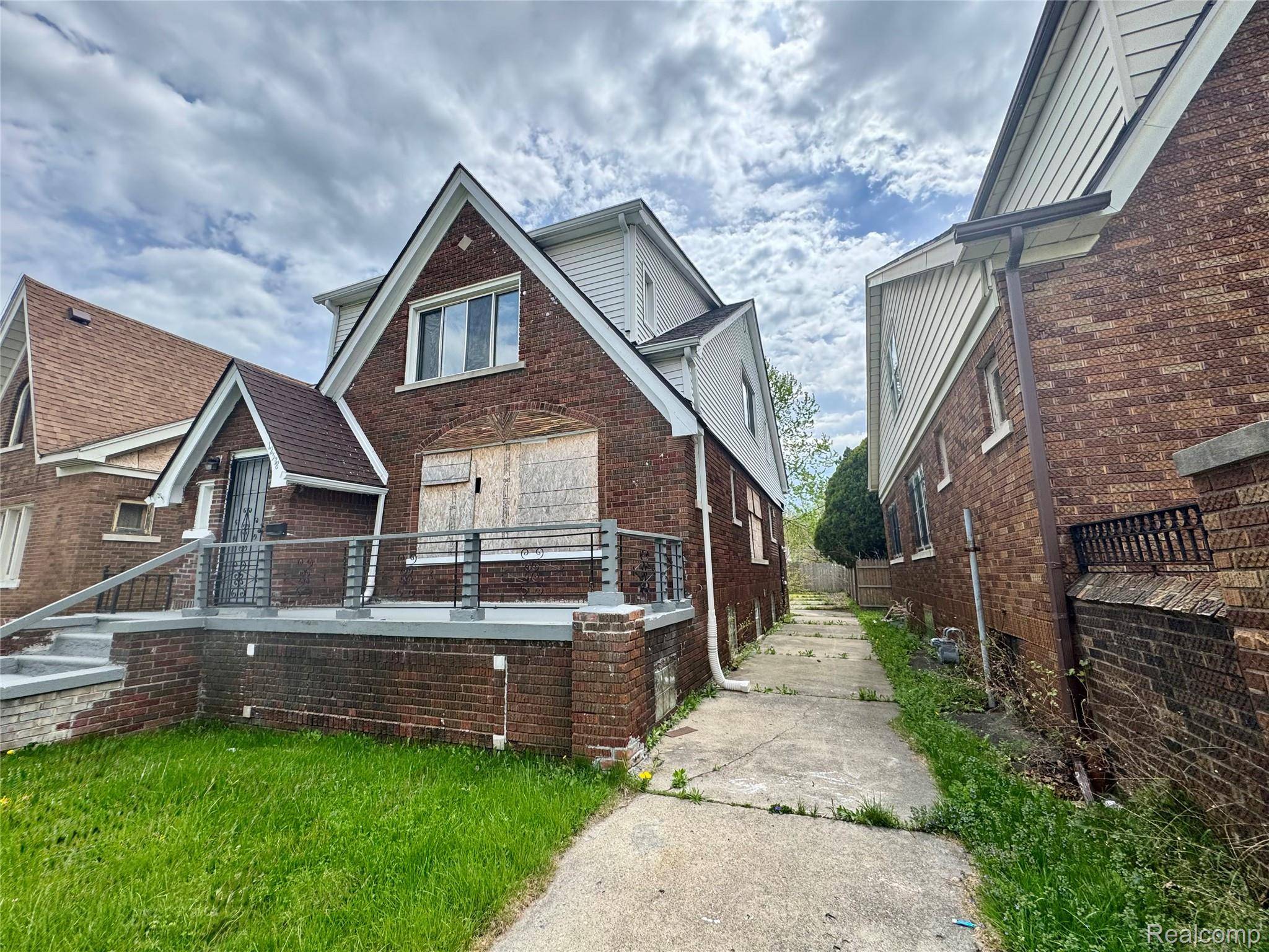 12538 Promenade ST, Detroit, MI 48213