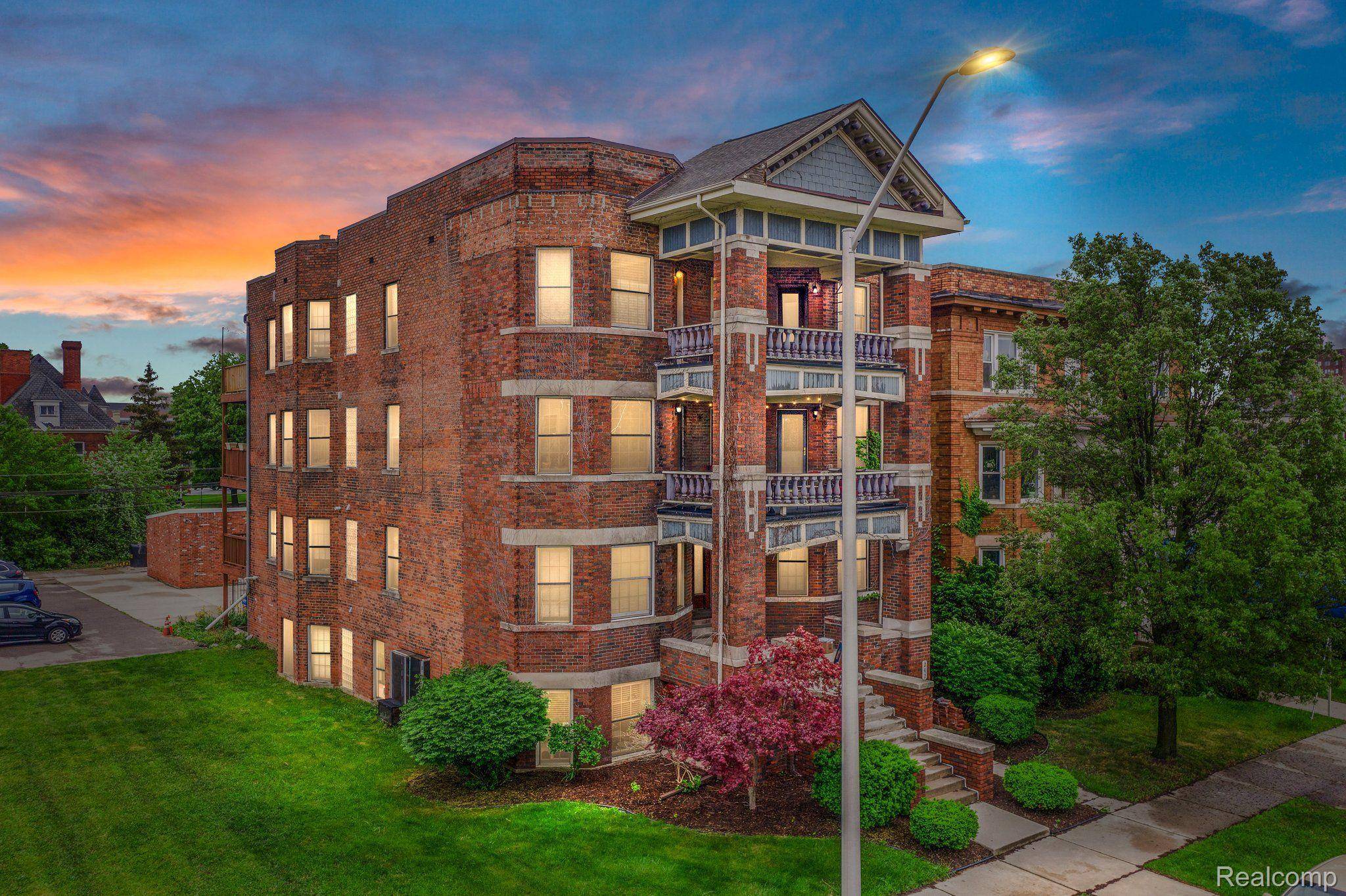 242 E PALMER ST #3, Detroit, MI 48202