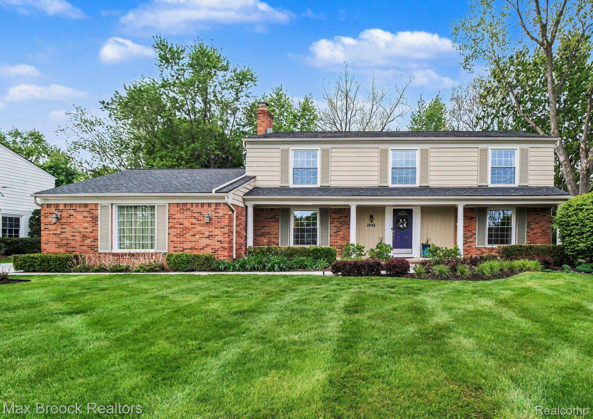 2004 Bootmaker LN, Bloomfield Charter Township, MI 48304