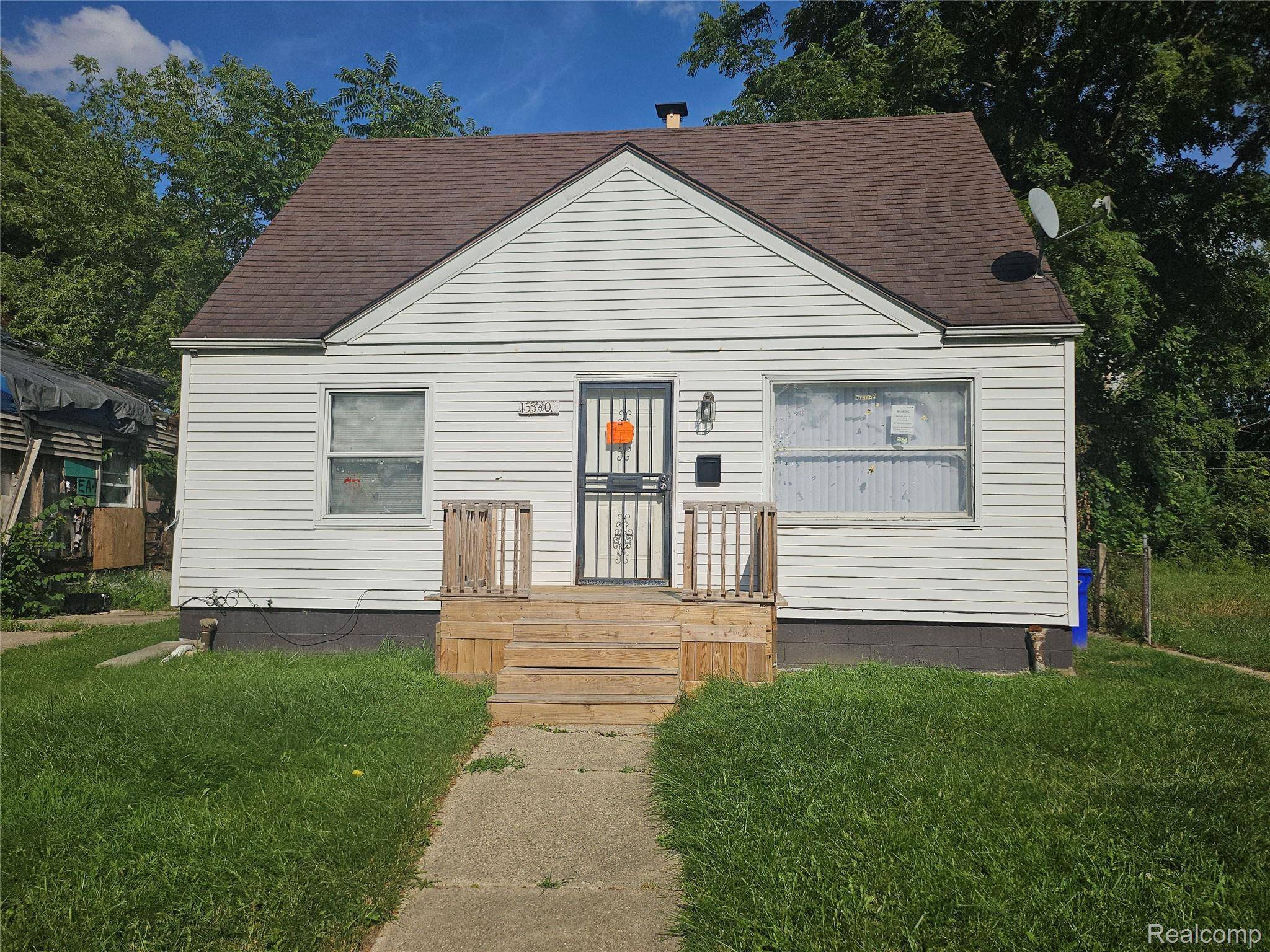 15340 Braile, Detroit, MI 48223
