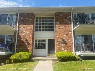 433 Fox Hills DR S #5, Bloomfield Hills, MI 48304