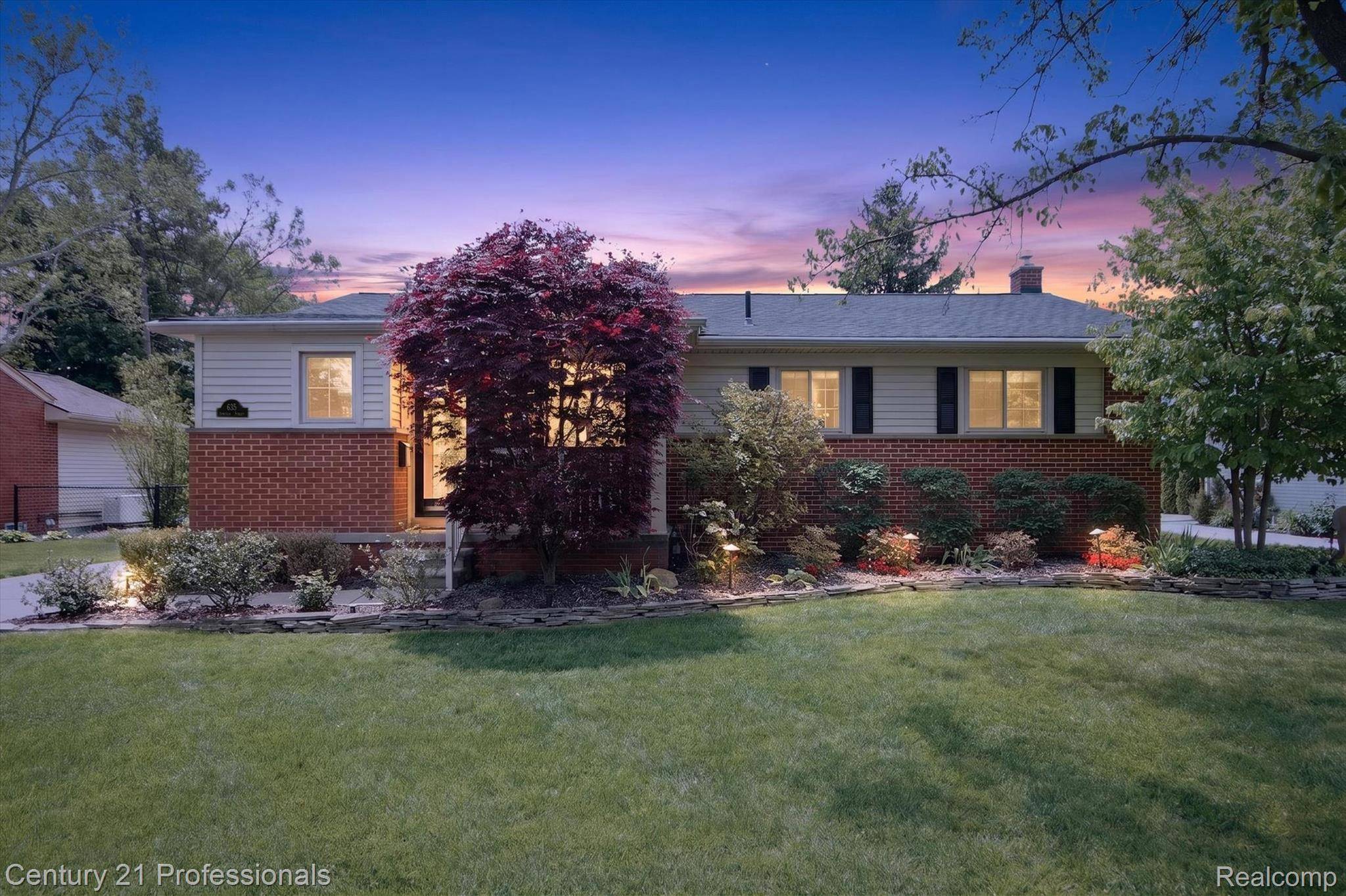 635 Simpson ST, Plymouth, MI 48170