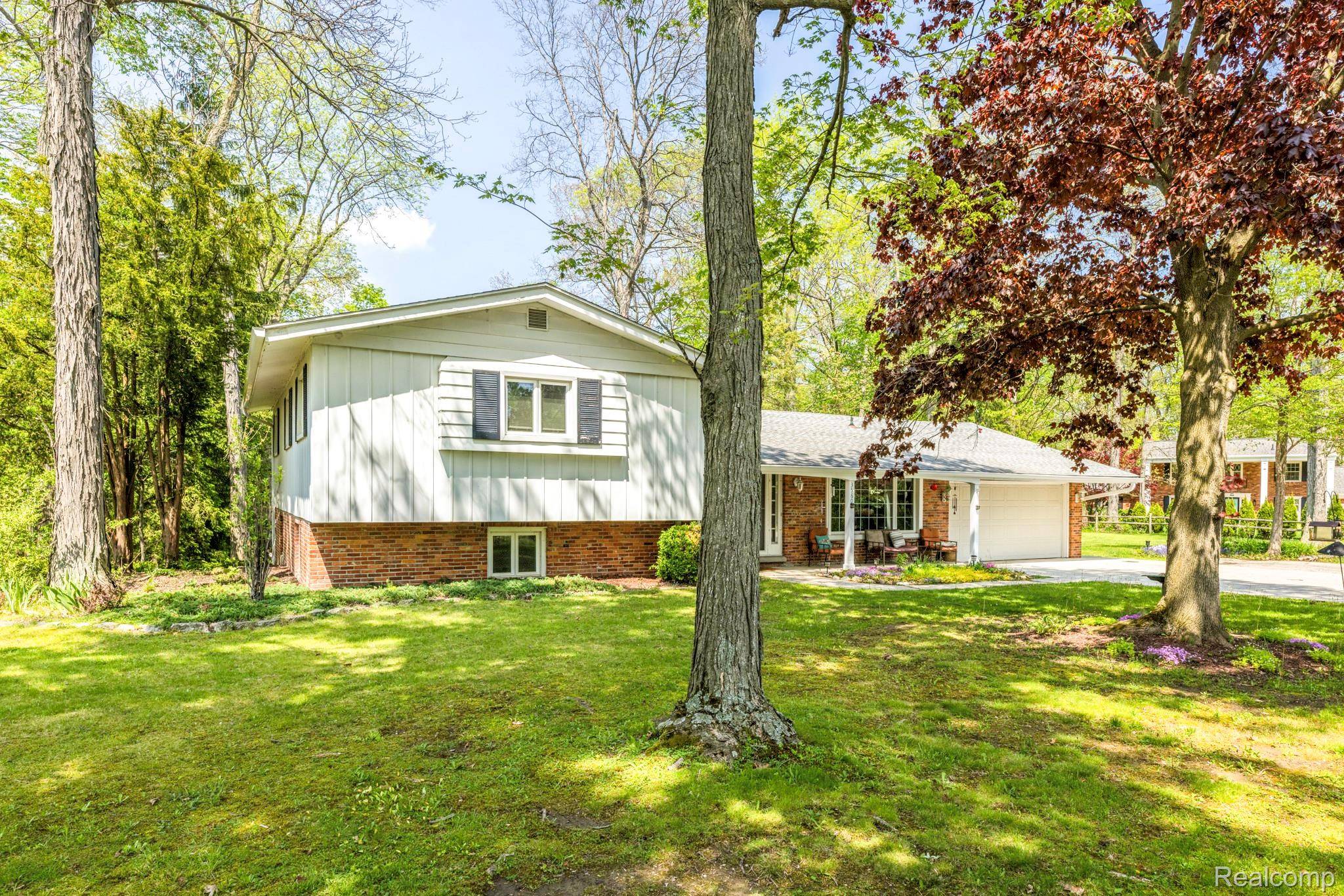 3560 North RD, Clyde Township, MI 48049
