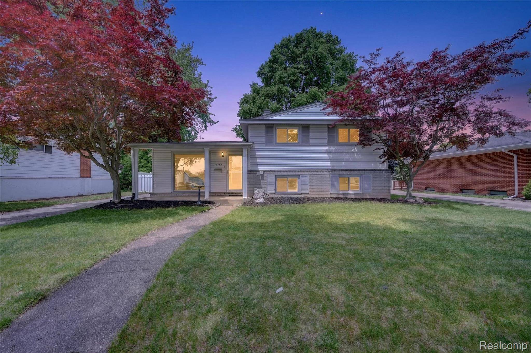 37168 Vincent ST, Westland, MI 48186