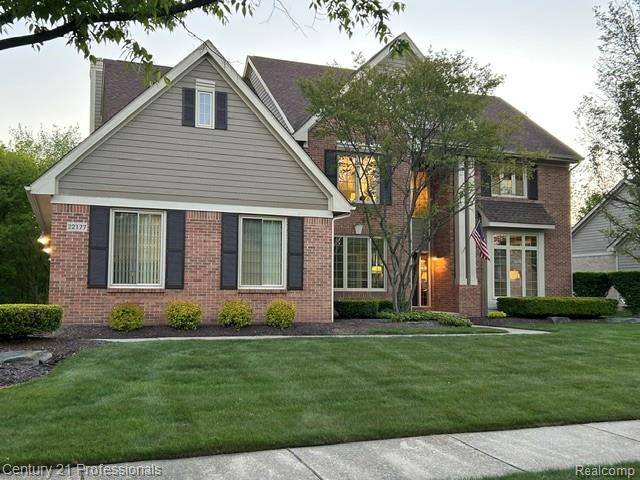 22177 Hazelton CT, Novi, MI 48374