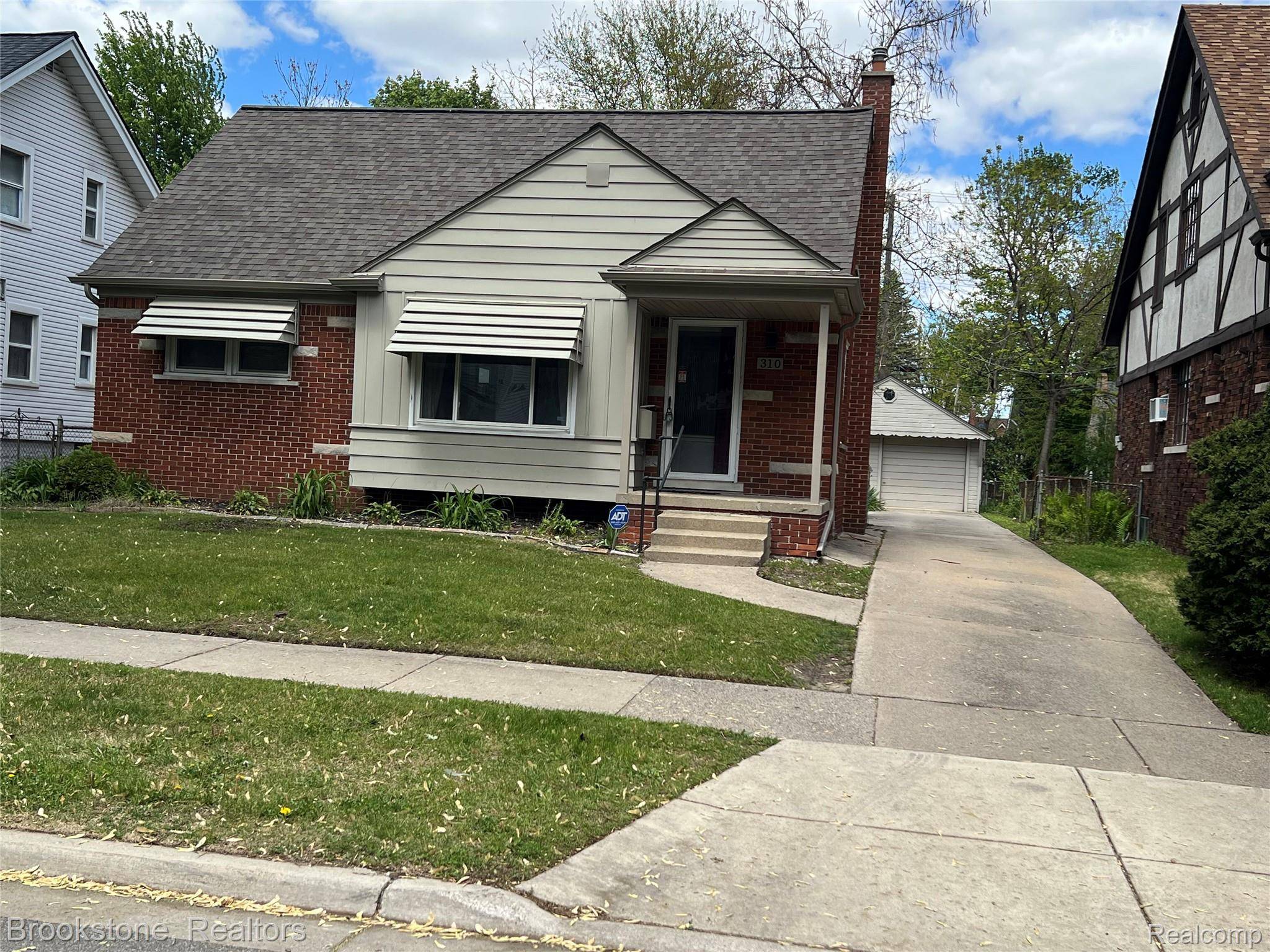 310 Albany ST, Ferndale, MI 48220