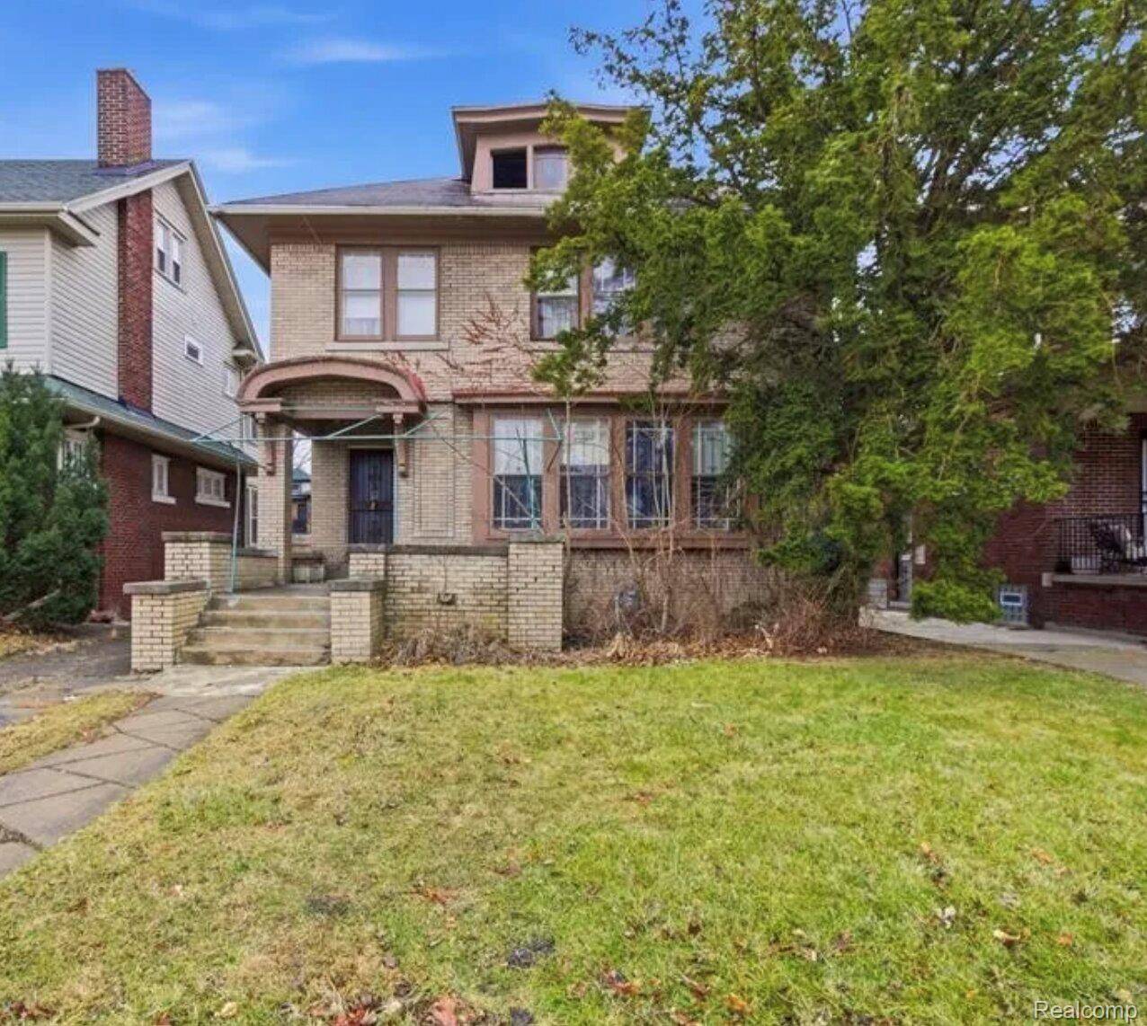 2057 Atkinson ST, Detroit, MI 48206