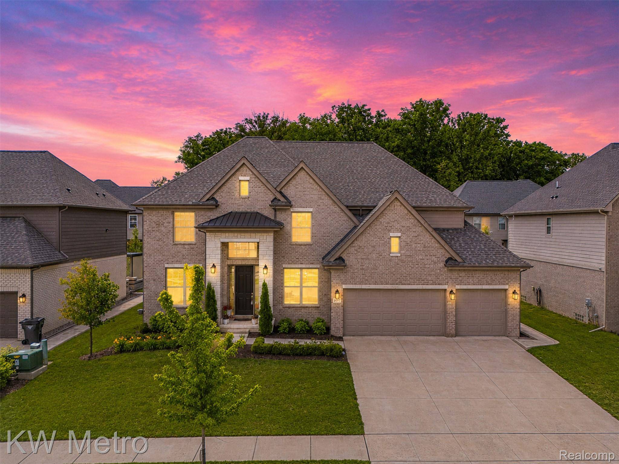 4373 Virgilia DR, Troy, MI 48098