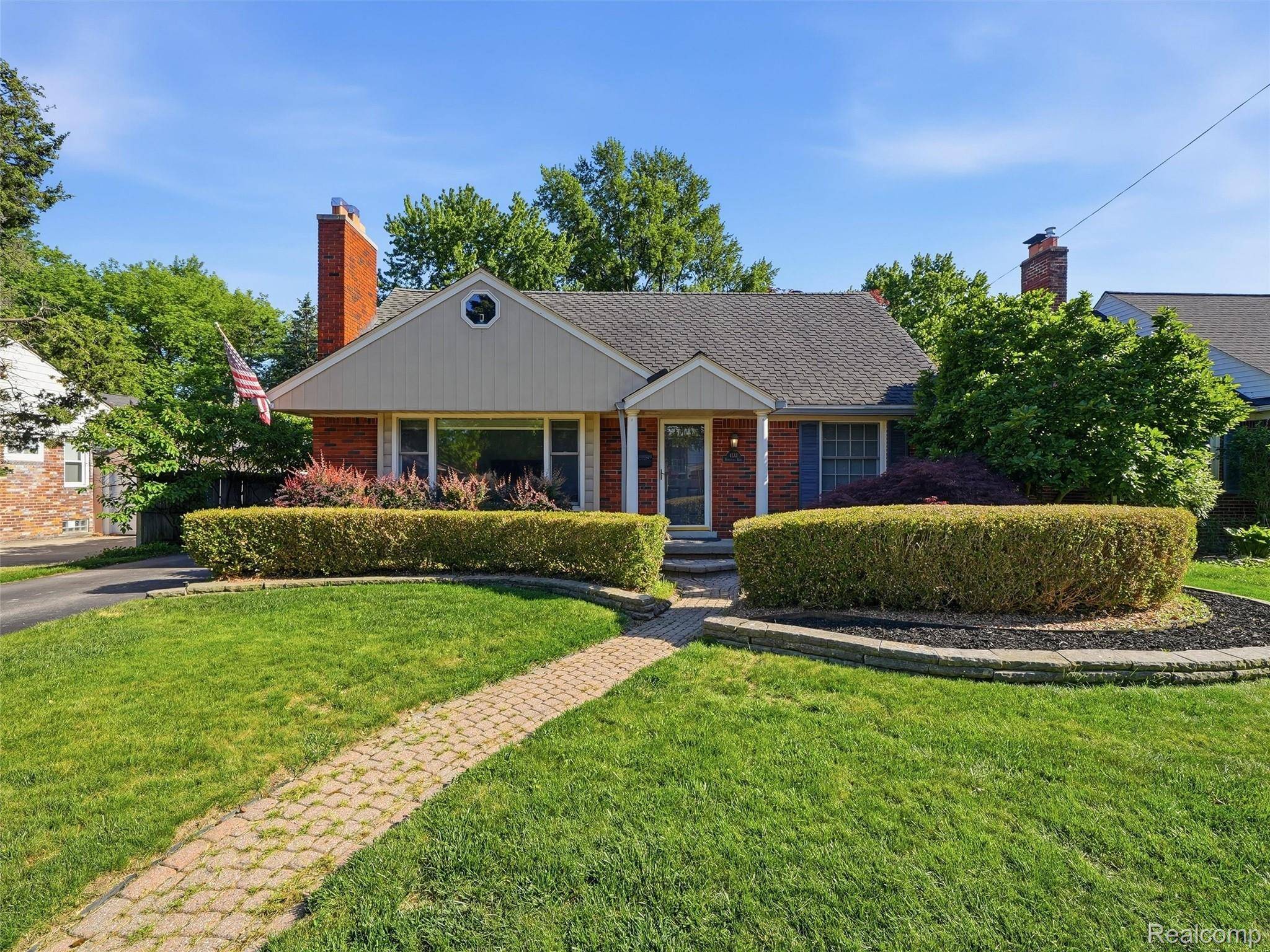 4133 Berkshire RD, Royal Oak, MI 48073