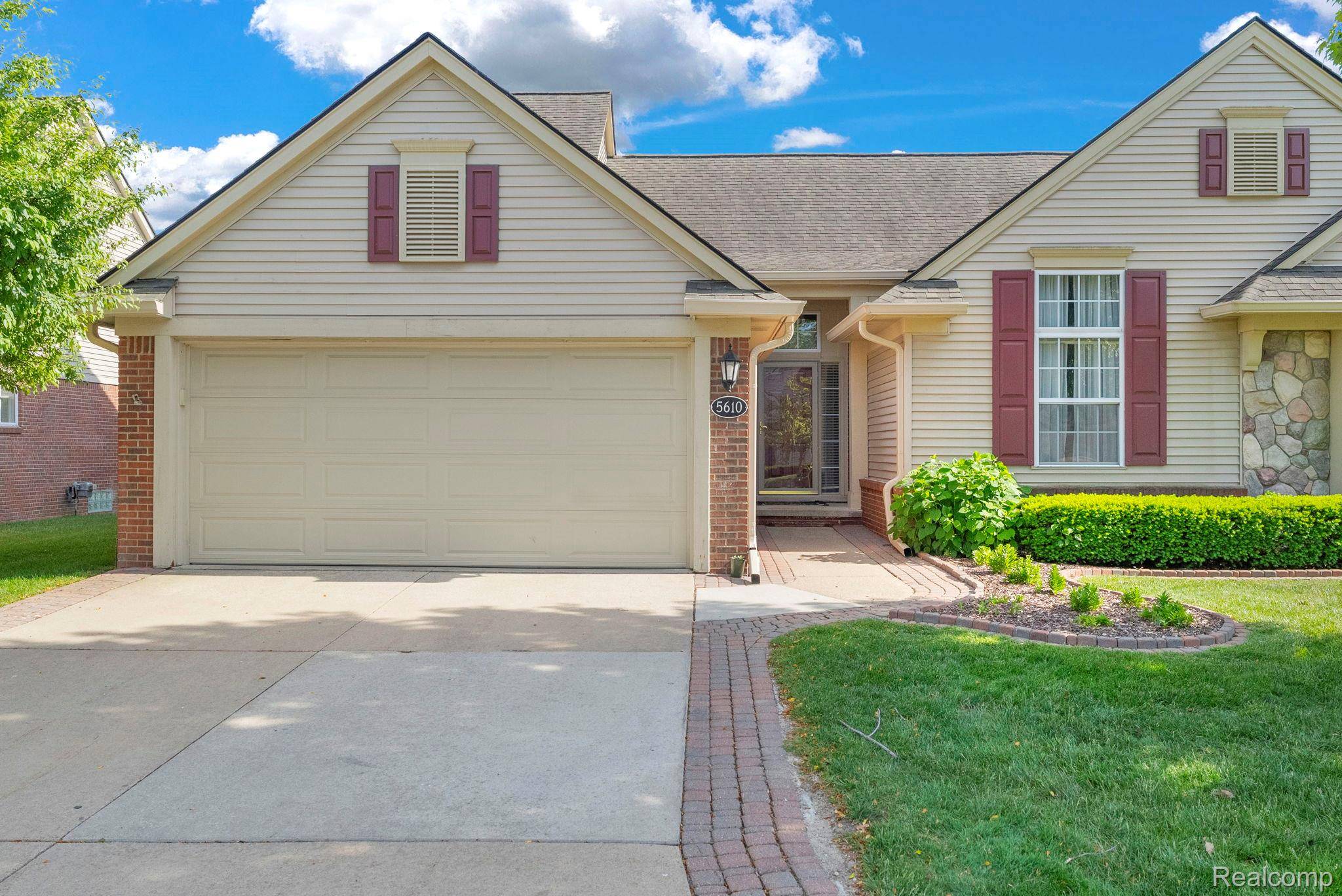 5610 Ortman DR, Sterling Heights, MI 48314