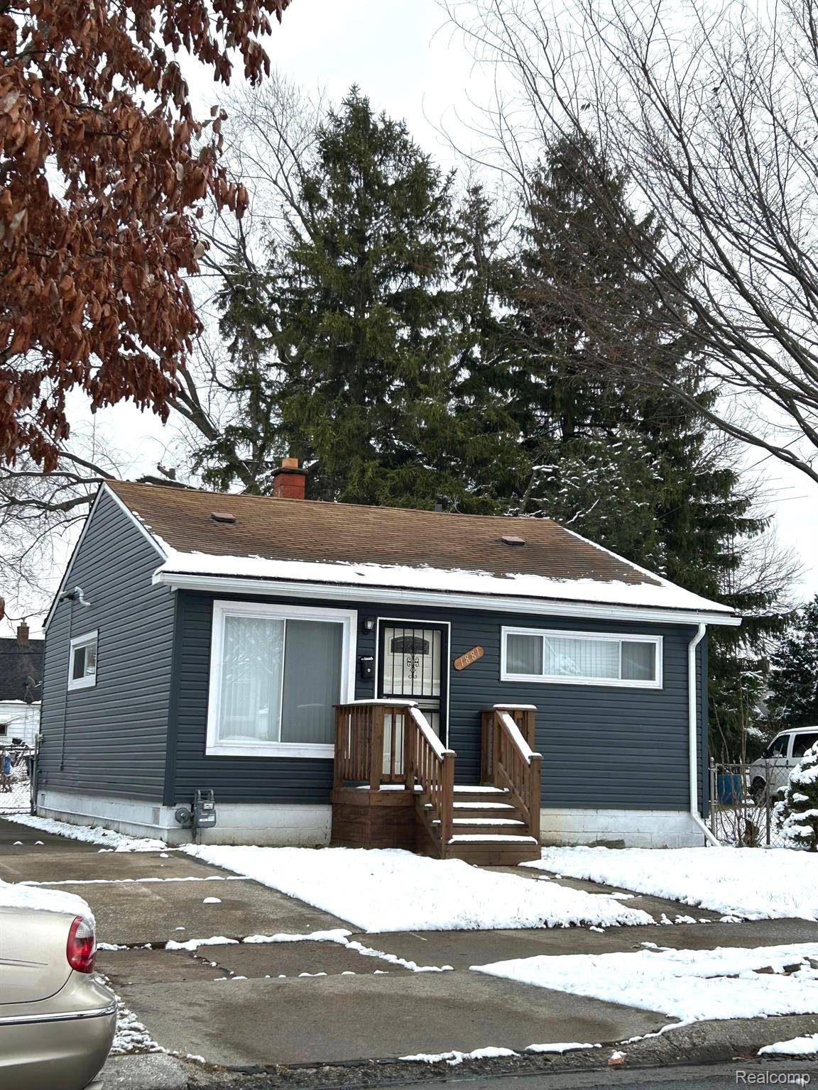 1881 S DEACON ST, Detroit, MI 48217