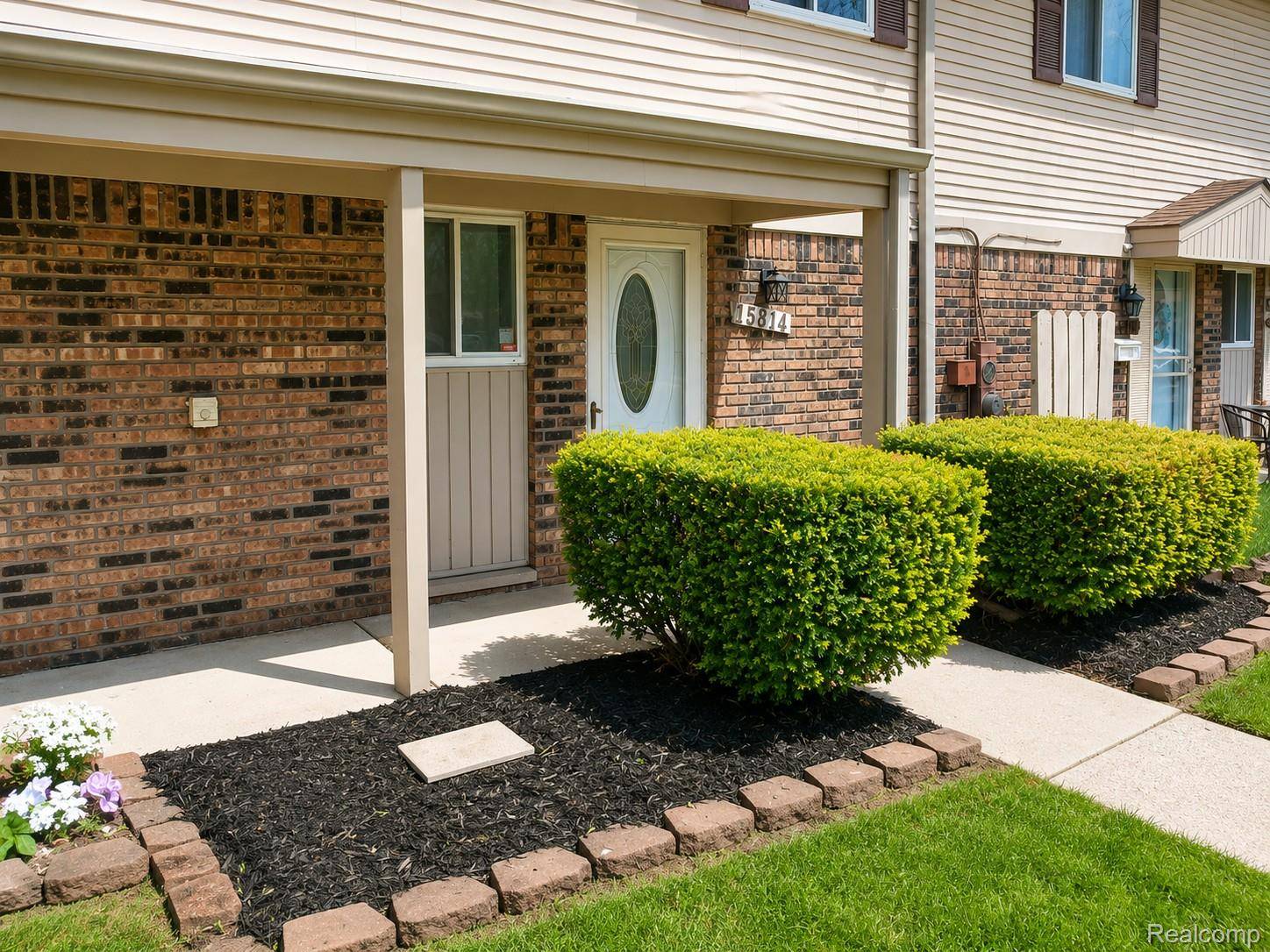15814 Dupage BLVD, Taylor, MI 48180