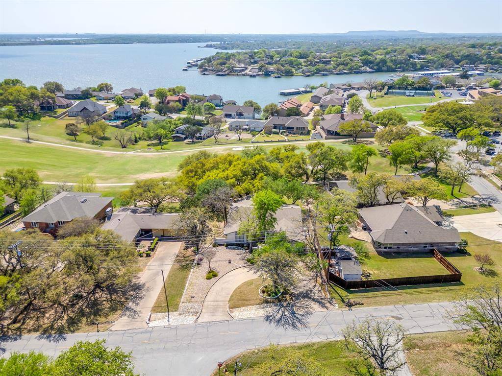 4031 Fairway Drive, Granbury, TX 76049