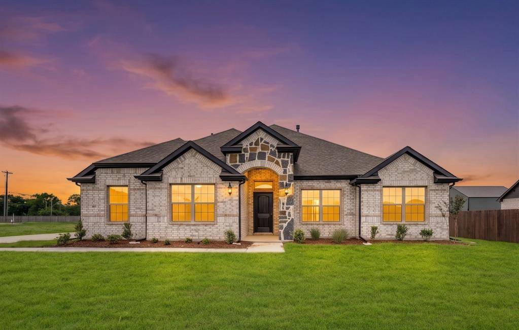 2921 Goldeneye Lane, Greenville, TX 75402