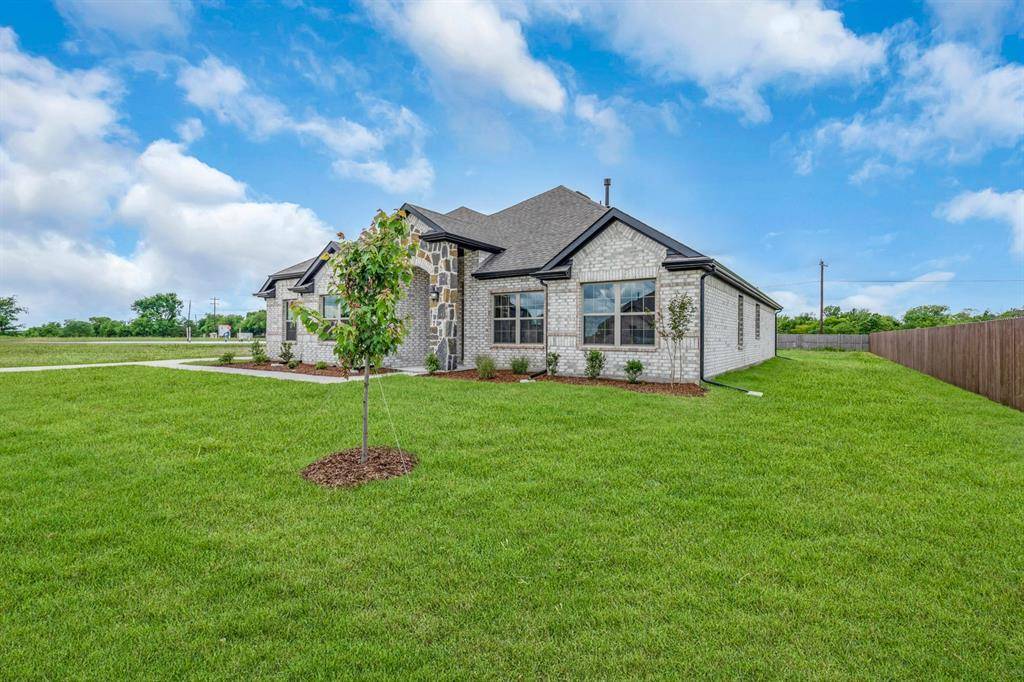 2921 Goldeneye Lane, Greenville, TX 75402