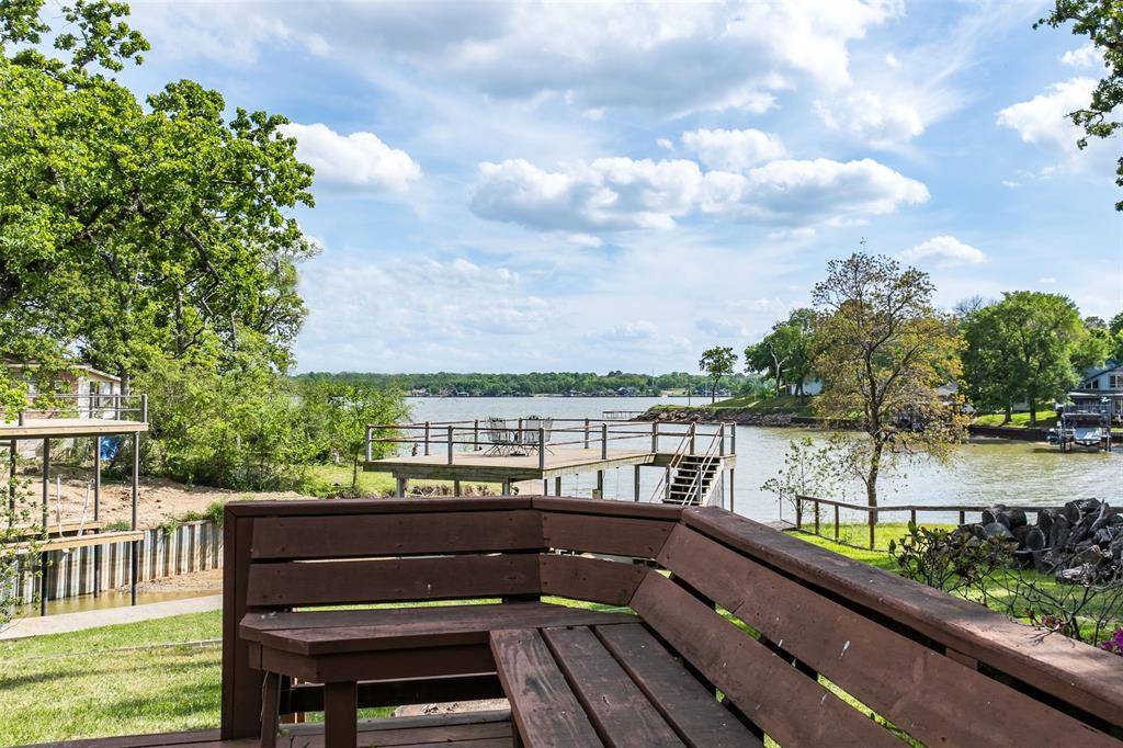 316 Oak Lane, Tool, TX 75143