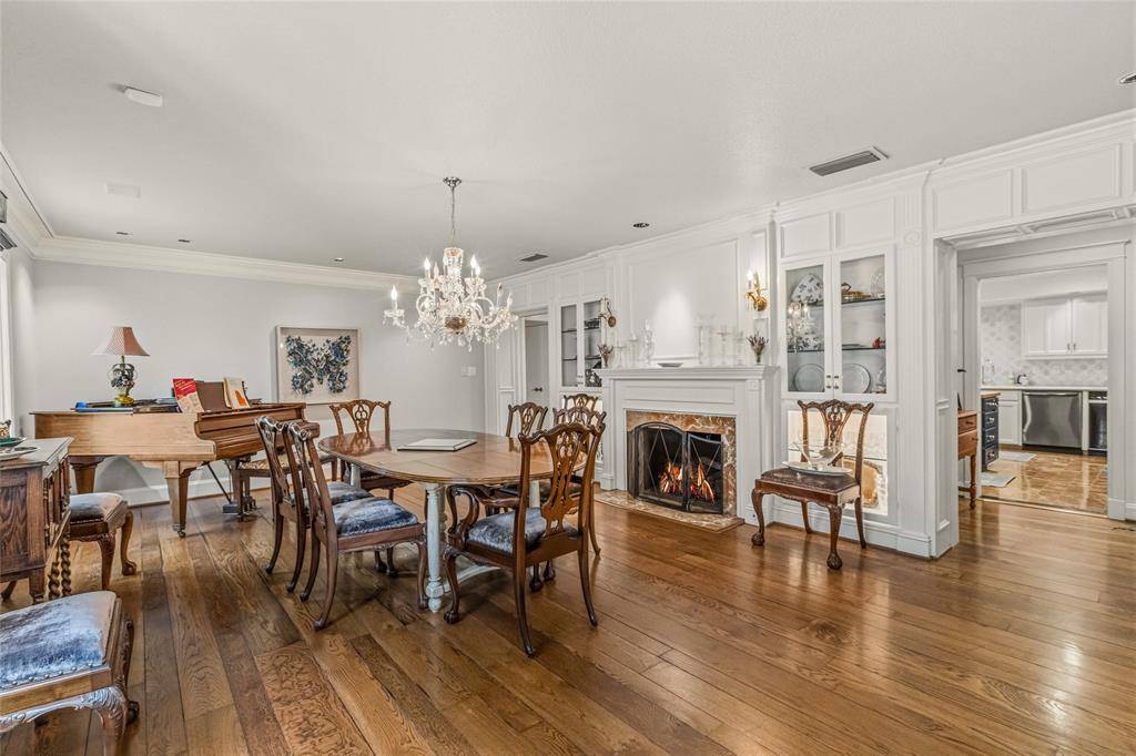 4812 Williams Road, Benbrook, TX 76116