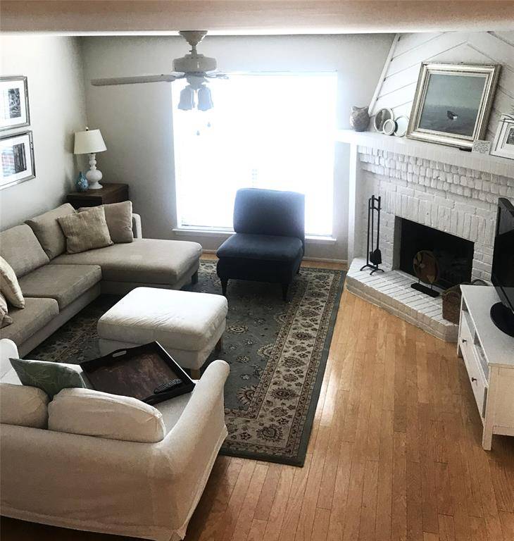 7640 W Greenway Boulevard #2D, Dallas, TX 75209