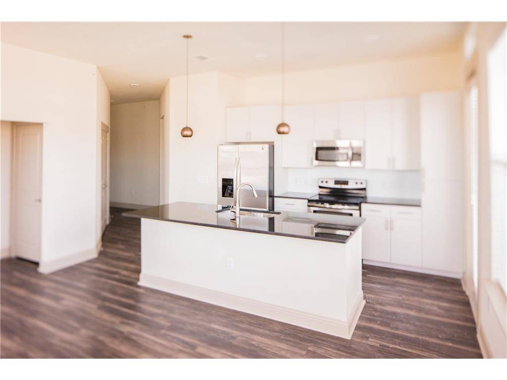 2901 W 5th Street #312, Fort Worth, TX 76107
