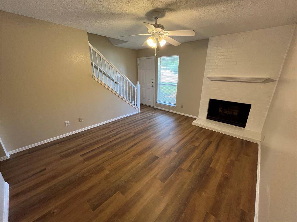 5917 SHADYDELL Drive, Fort Worth, TX 76135