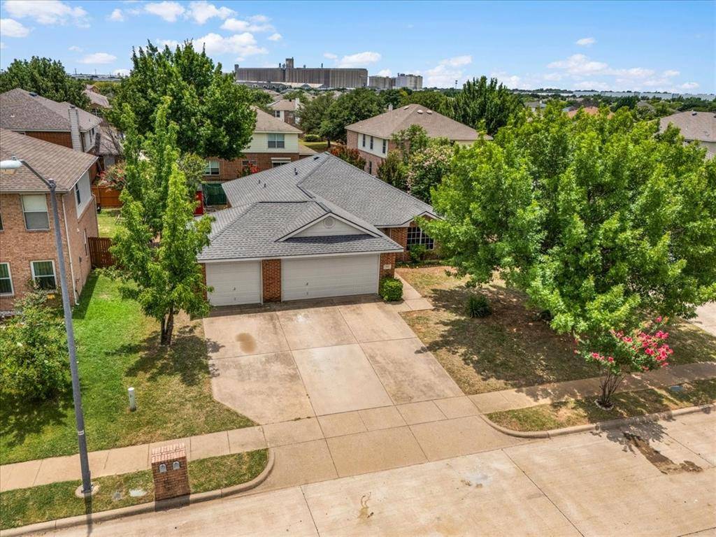 717 Partridge Drive, Saginaw, TX 76131