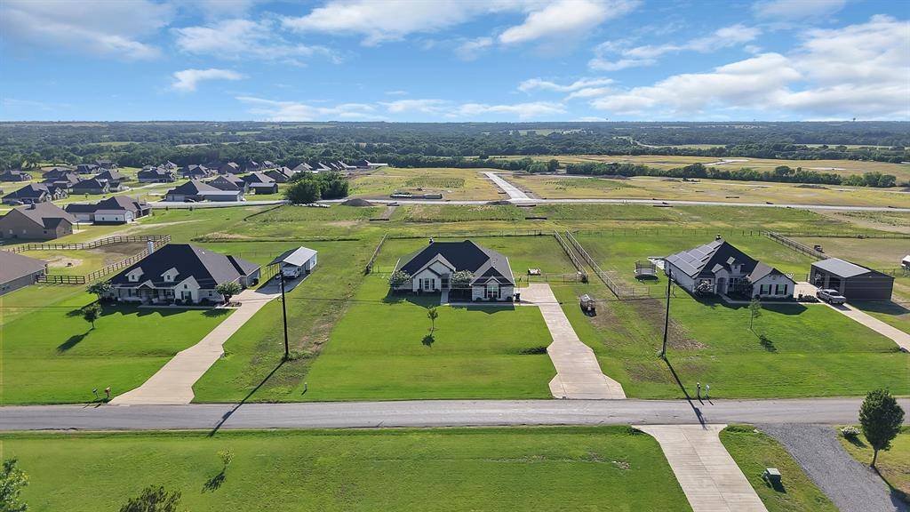 259 Durning Road, Van Alstyne, TX 75495