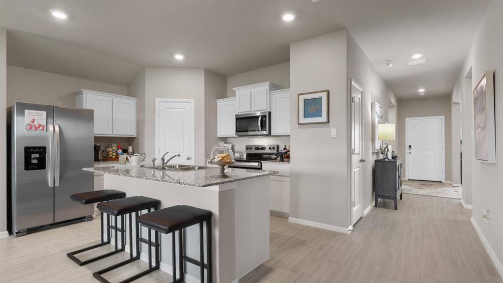 561 MARSH Street, Cleburne, TX 76033