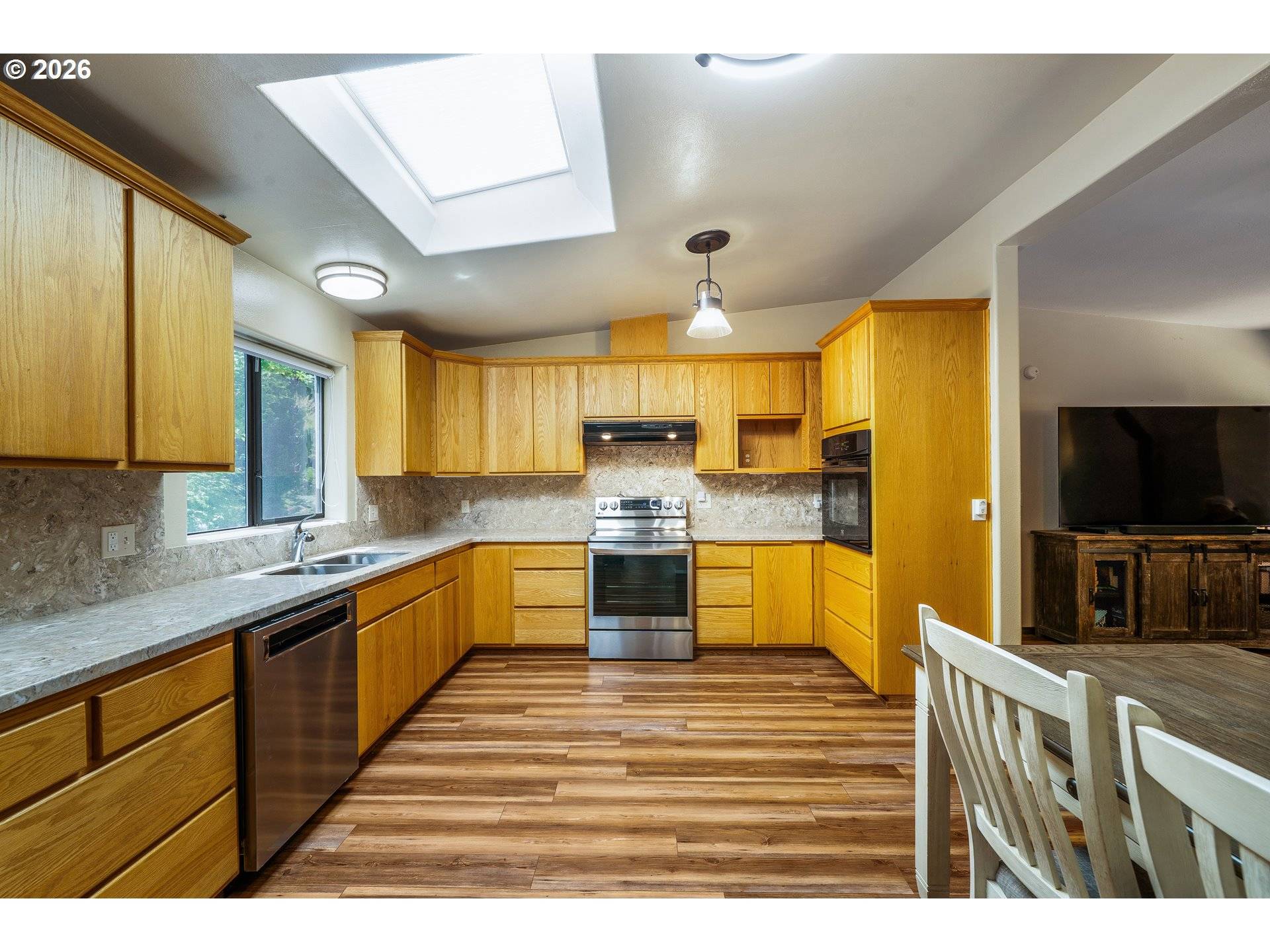 32481 DOOLITTLE RD, Cottage Grove, OR 97424
