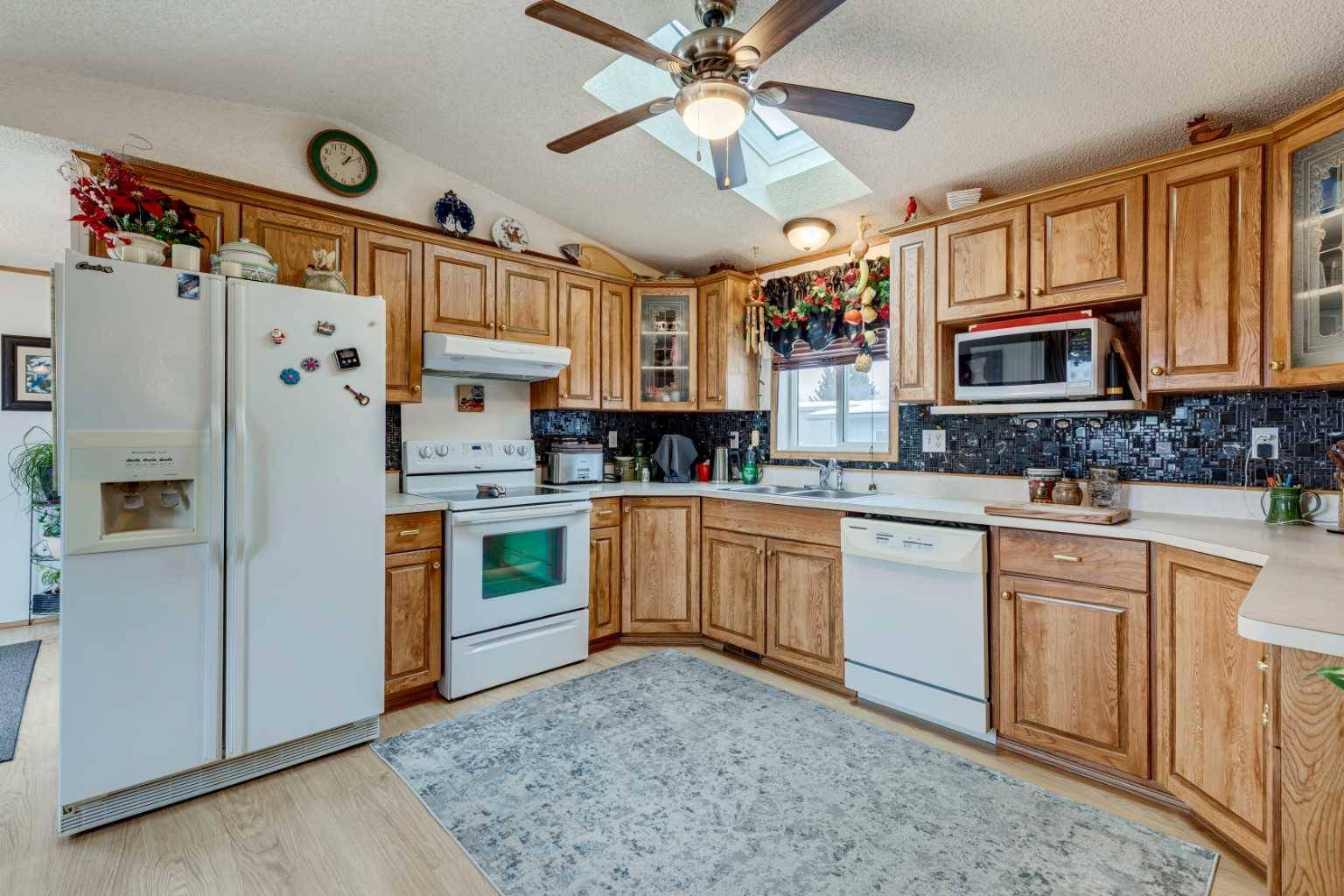 3223 83 ST NW #247, Calgary, AB T3B 5N5