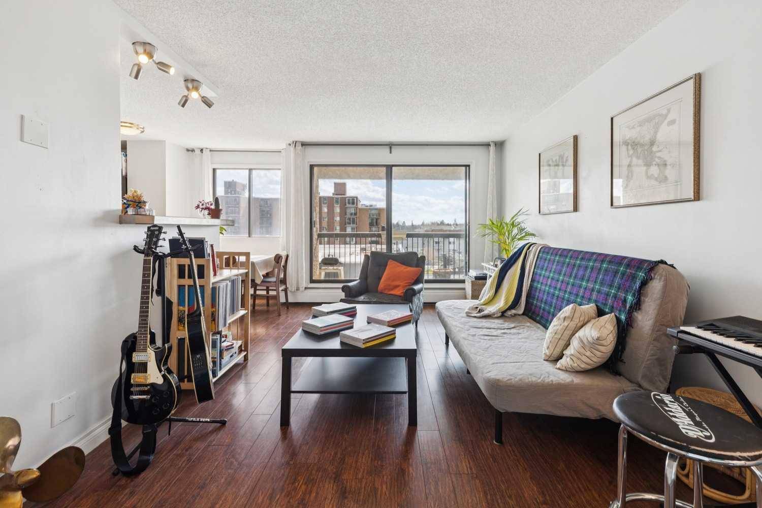 523 15 AVE SW #605, Calgary, AB T2R 0R3