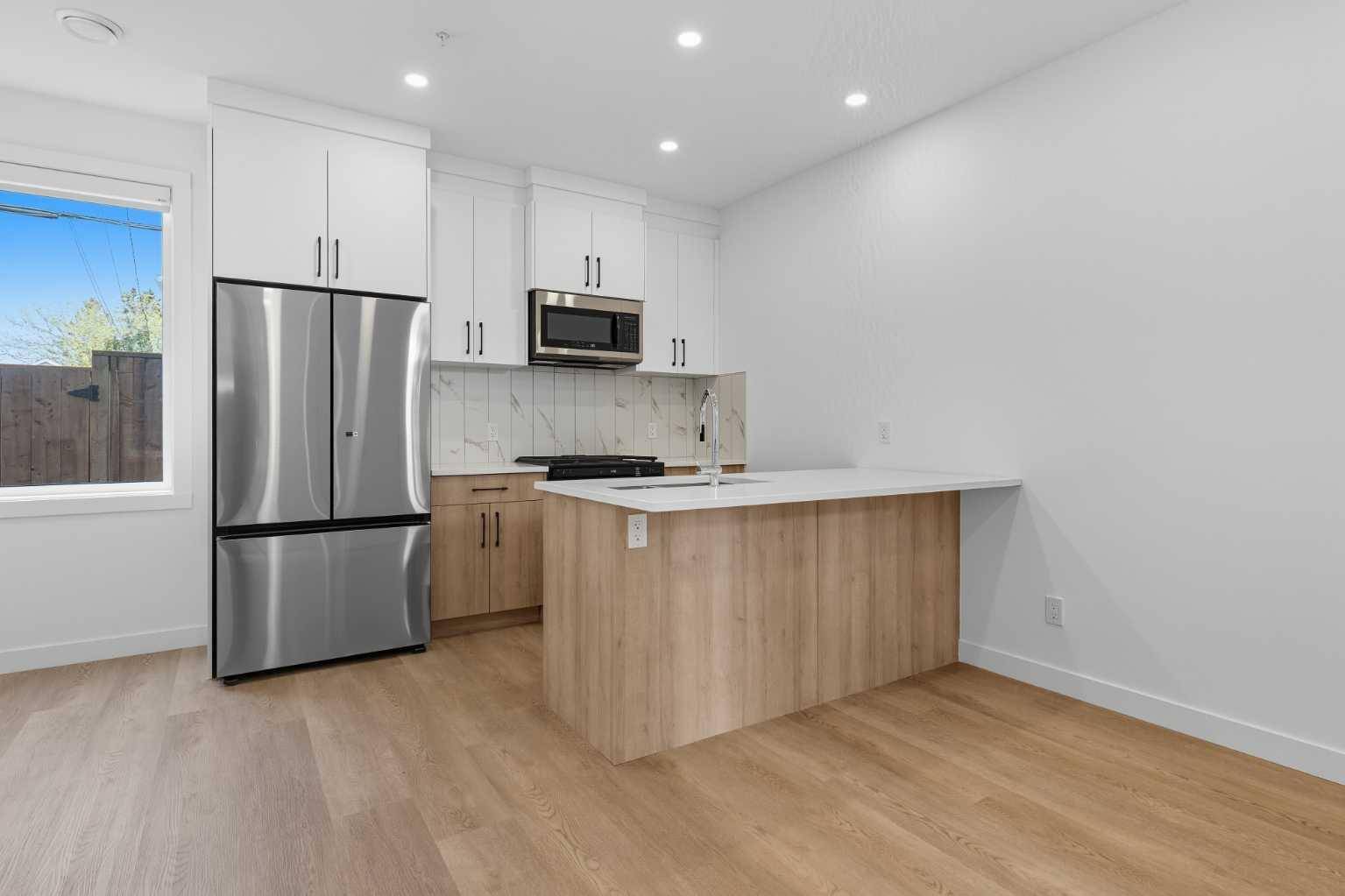 1224 20 AVE NW, Calgary, AB T2N 2K4