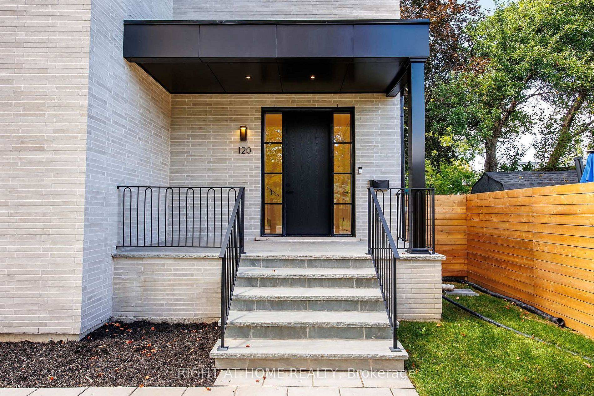 120 Hammell ST, Toronto C06, ON M3H 2P5