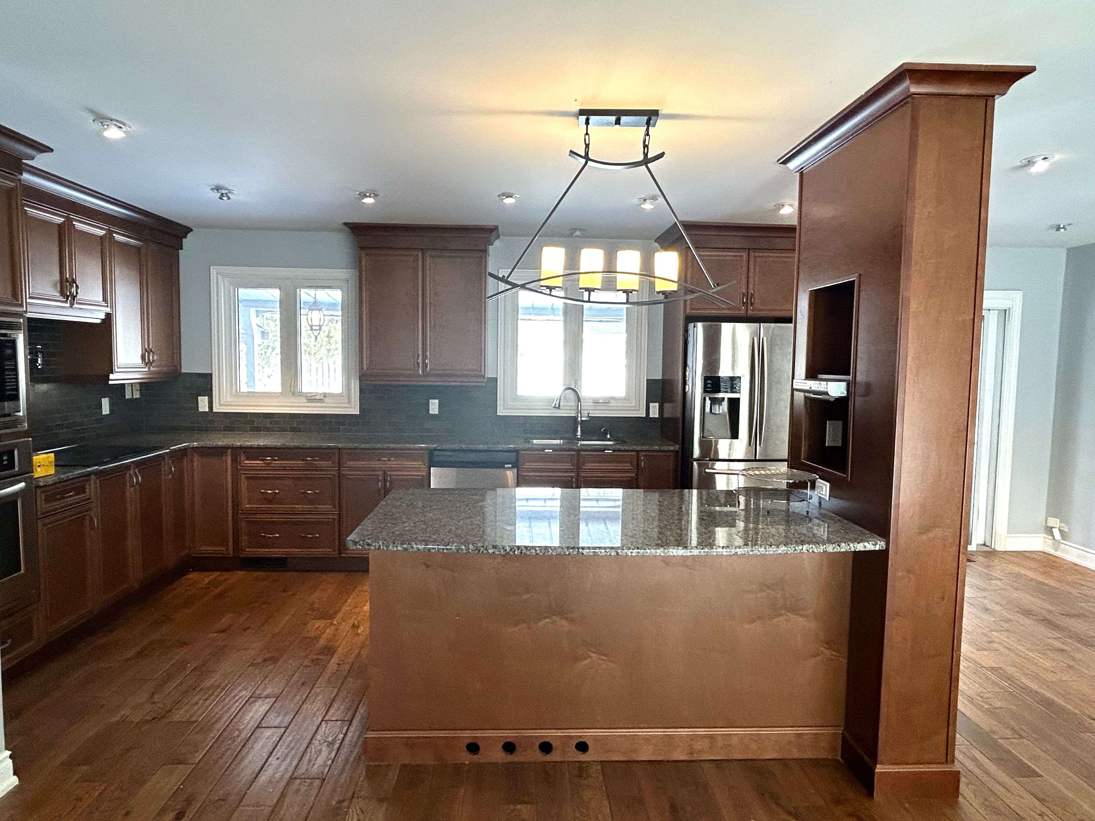 5183 Cherryhill CRES, Burlington, ON L7L 4C3