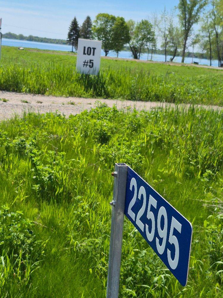 Lot 5 39M968 22595 Loyalist Pkwy, Quinte West, ON K8V 5P7