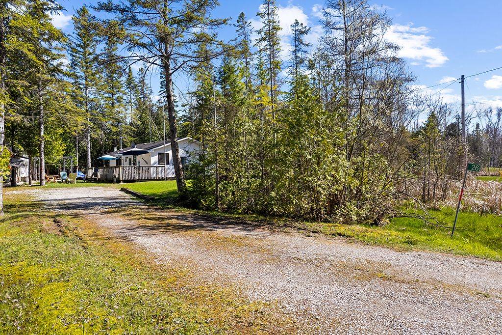 26 THOMPSON AVE, Native Leased Lands, ON N0H 2L0