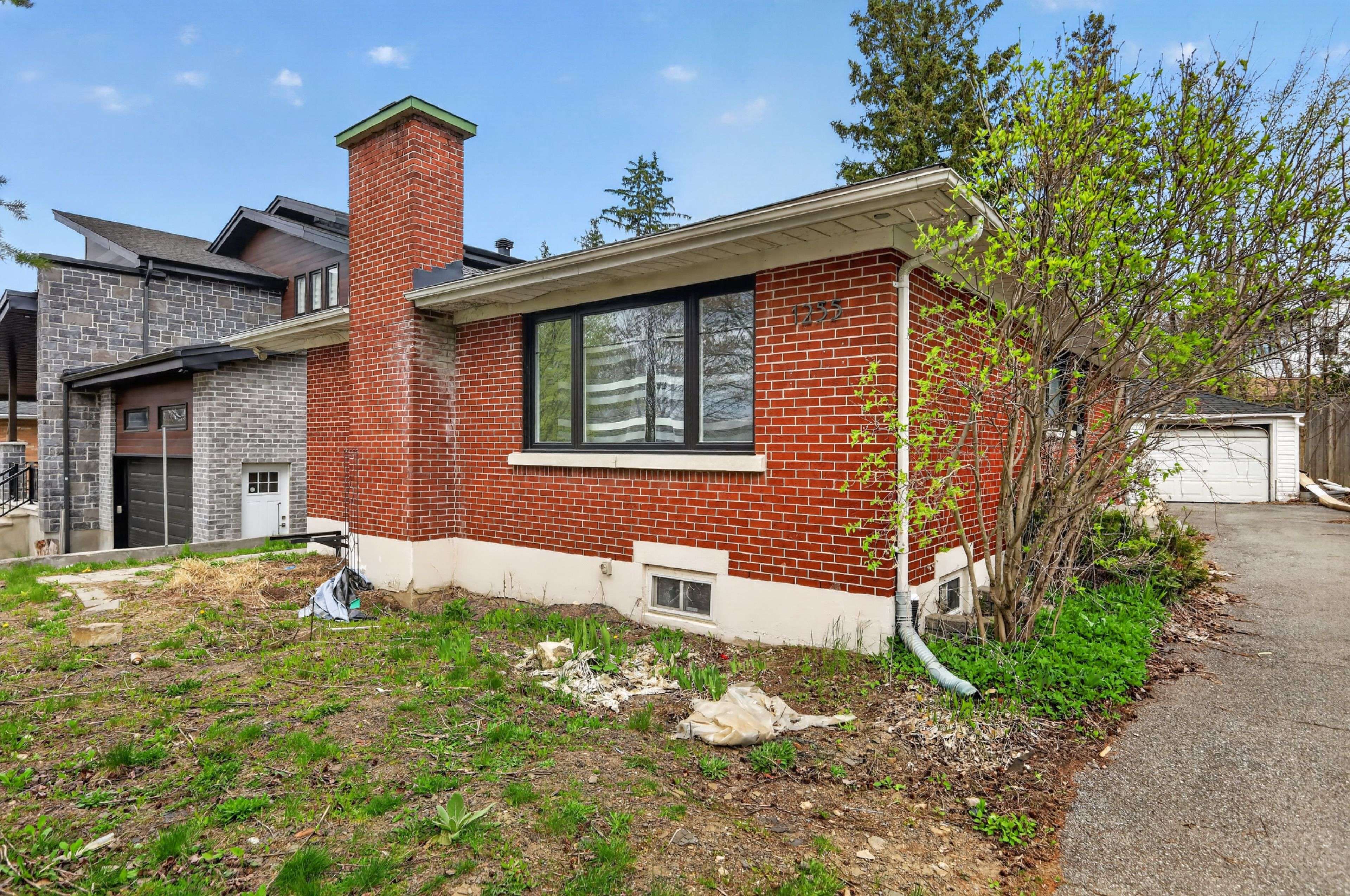 1255 Evans BLVD N, Alta Vista And Area, ON K1H 7T7
