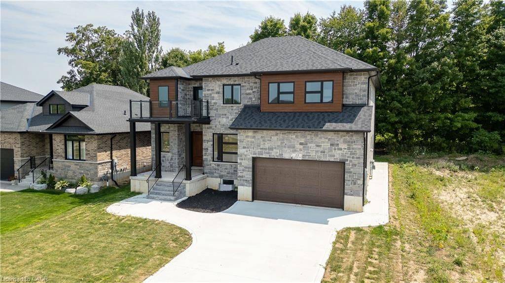 25 Sunview DR, Norwich, ON N0J 1P0