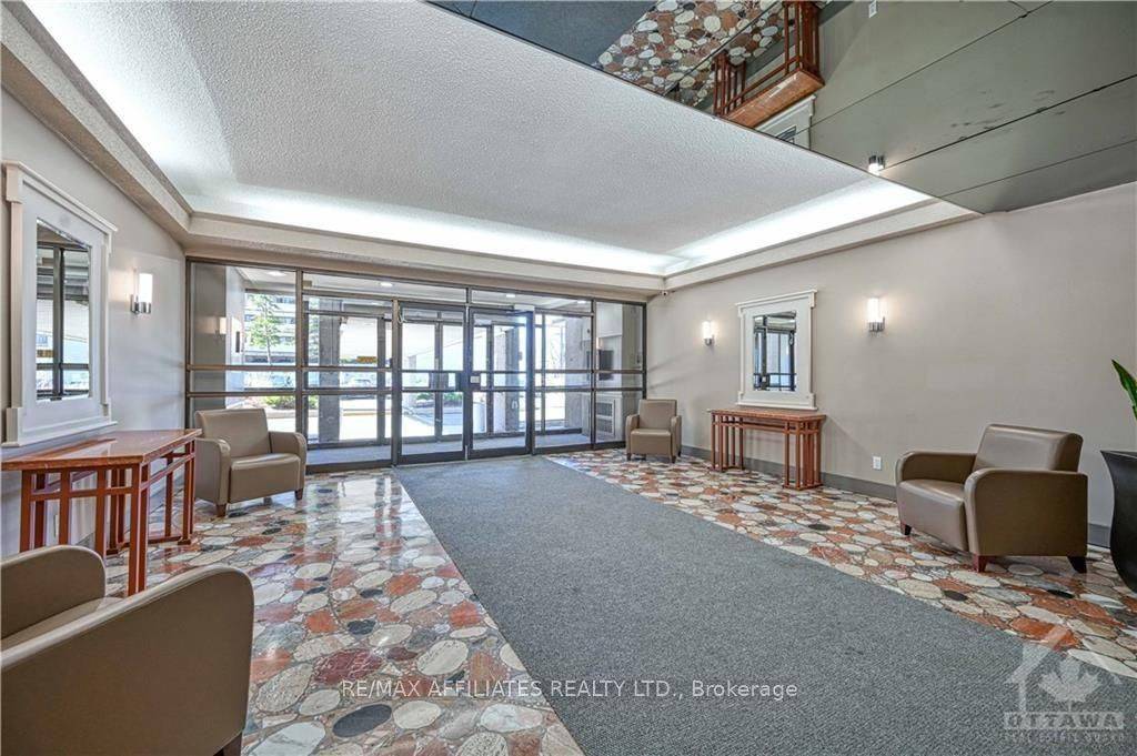 1785 RIVERSIDE DR #1610, Alta Vista And Area, ON K1G 3T7